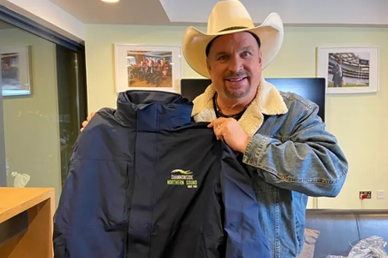 LISTEN: Exclusive Shannonside FM interview with Garth Brooks