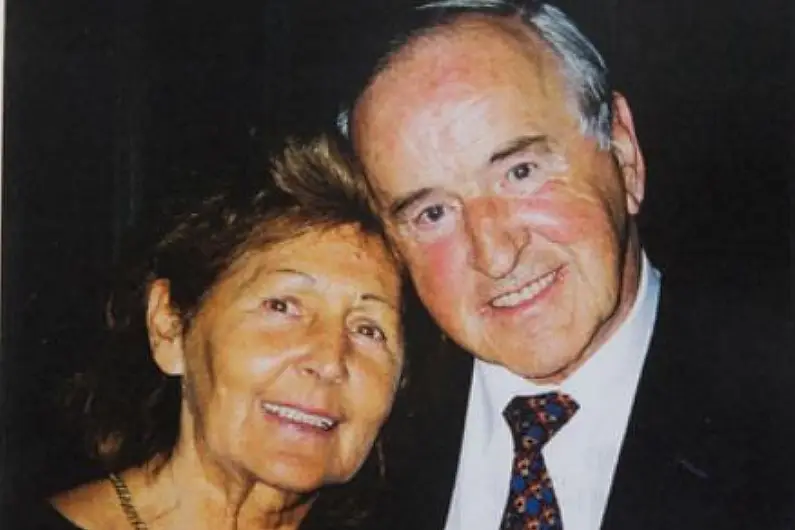 Kathleen Reynolds wife of former Taoiseach Albert passes away