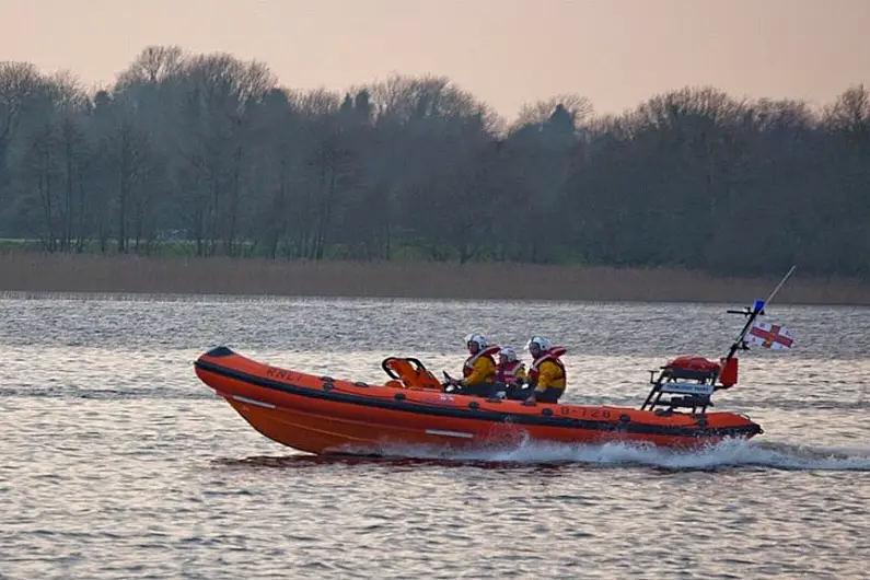 Support from public needed to obtain Blue Flag for Lough Ree beaches