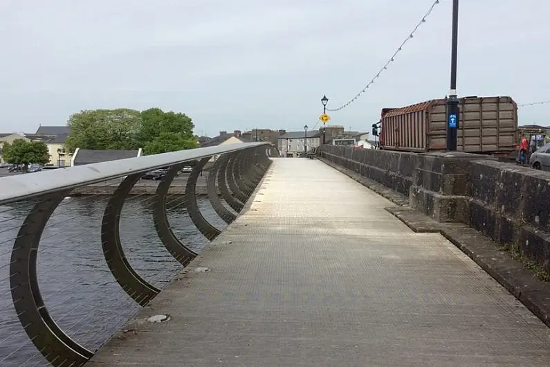 Major Traffic issues in Carrick on Shannon as bridge works underway